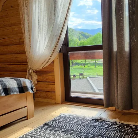 карпати Fest Mizhhirya (Transcarpathia)